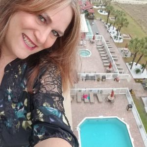 Meet your Posher, Terri